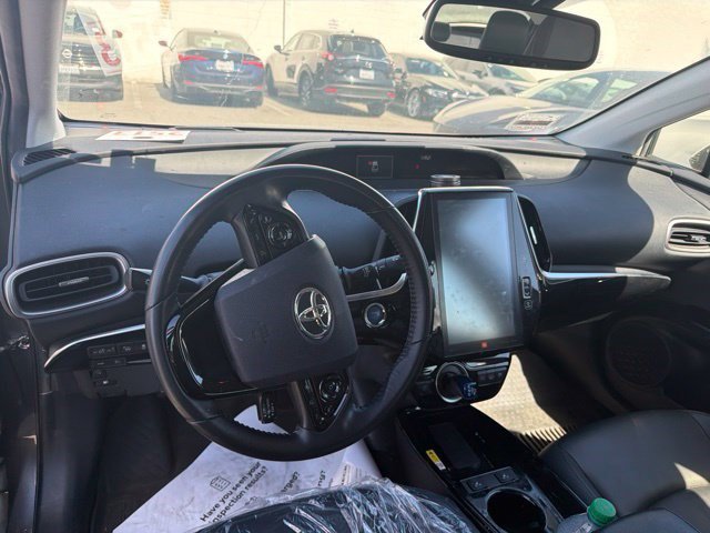 Used 2022 Toyota Prius Prime Limited FWD image 13
