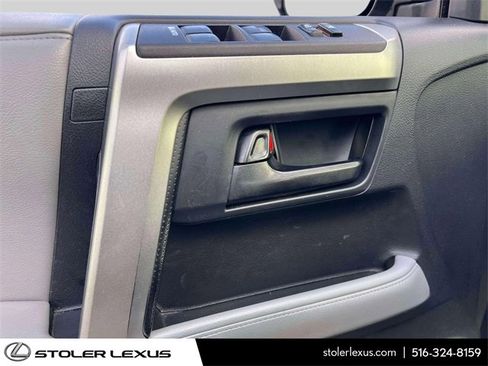 Used 2012 Toyota 4Runner SR5 image 20