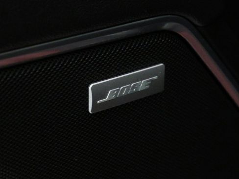 Used 2025 GMC Sierra 2500 SLT w/ SLT Premium Package image 17