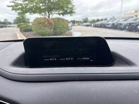 Used 2021 MAZDA CX-30 AWD 2.5 S w/ Preferred Package image 17