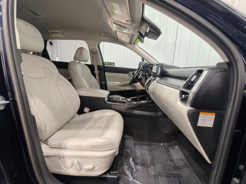 Used 2022 Kia Sorento SX Prestige AWD/4WD image 27