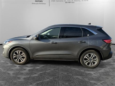 Used 2022 Ford Escape SEL image 8