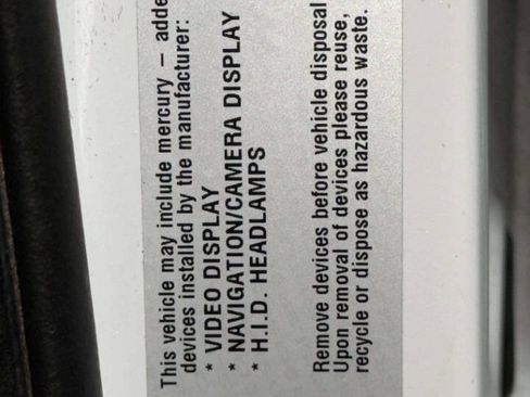 Used 2015 Chrysler 300 Limited image 15