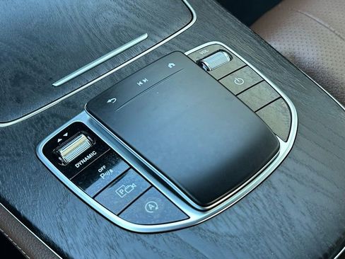 Used 2023 Mercedes-Benz E 350 Sedan image 48