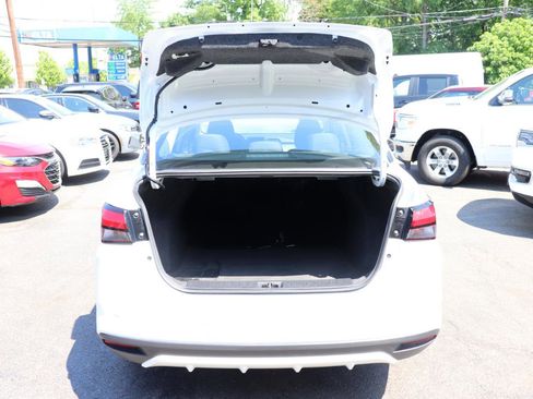 Used 2024 Nissan Versa SV FWD image 44