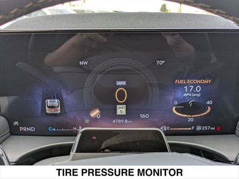 Used 2025 Lincoln Aviator Reserve w/ Equipment Group 201A image 16