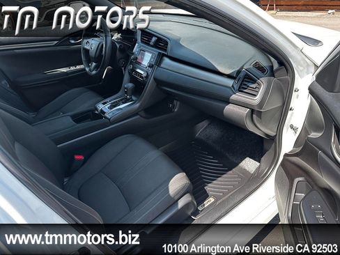 Used 2018 Honda Civic LX image 11