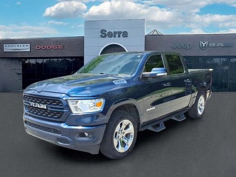 Used 2022 RAM 1500 Big Horn AWD/4WD image 3