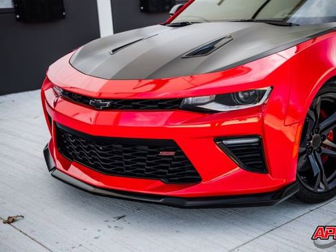 Used 2017 Chevrolet Camaro SS image 24