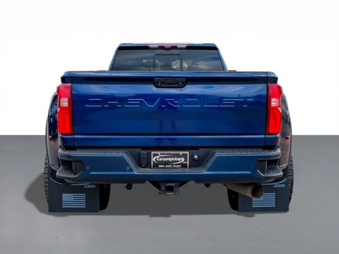 Used 2021 Chevrolet Silverado 3500 High Country image 9