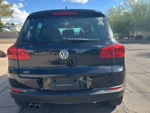 Used 2013 Volkswagen Tiguan SE image 9