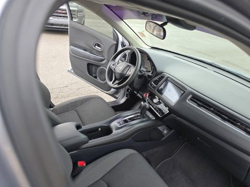 Used 2020 Honda HR-V EX image 42