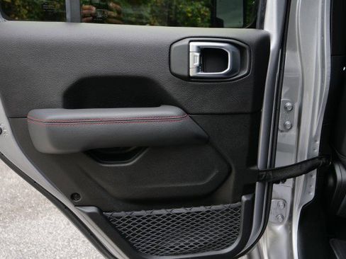 Used 2020 Jeep Gladiator Rubicon image 19