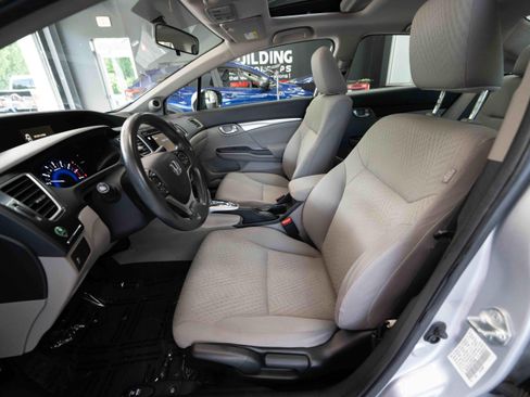 Used 2015 Honda Civic EX image 9