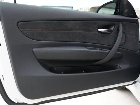 Used 2011 BMW 1 Series M image 53