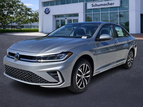 New 2026 Volkswagen Jetta SE FWD image 3
