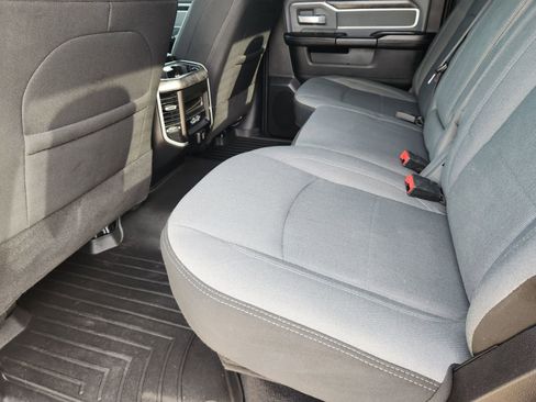 Used 2022 RAM 2500 Big Horn w/ Level C Equiment Group image 29