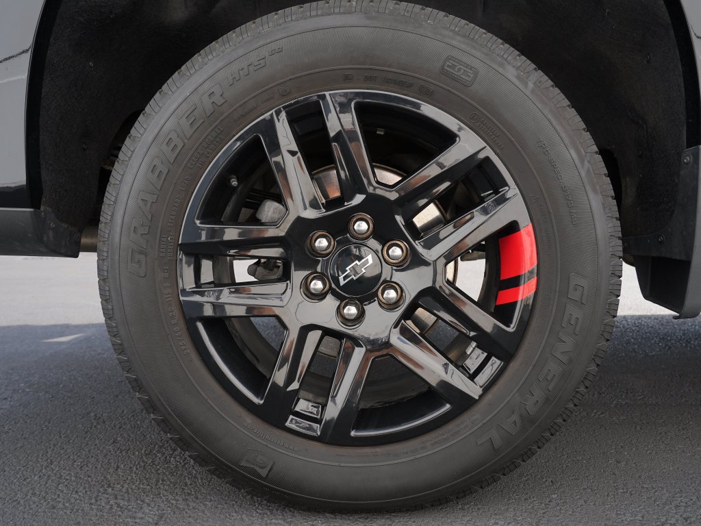 Used 2024 Chevrolet Silverado 1500 RST w/ Redline Edition AWD/4WD image 31
