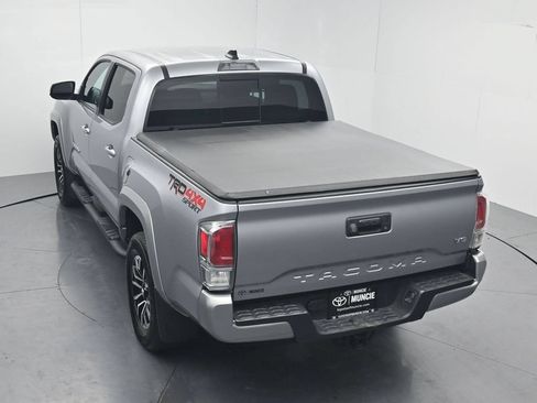 Used 2021 Toyota Tacoma TRD Sport AWD/4WD image 59