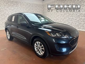Used 2022 Ford Escape SE w/ Cold Weather Package AWD/4WD video 1
