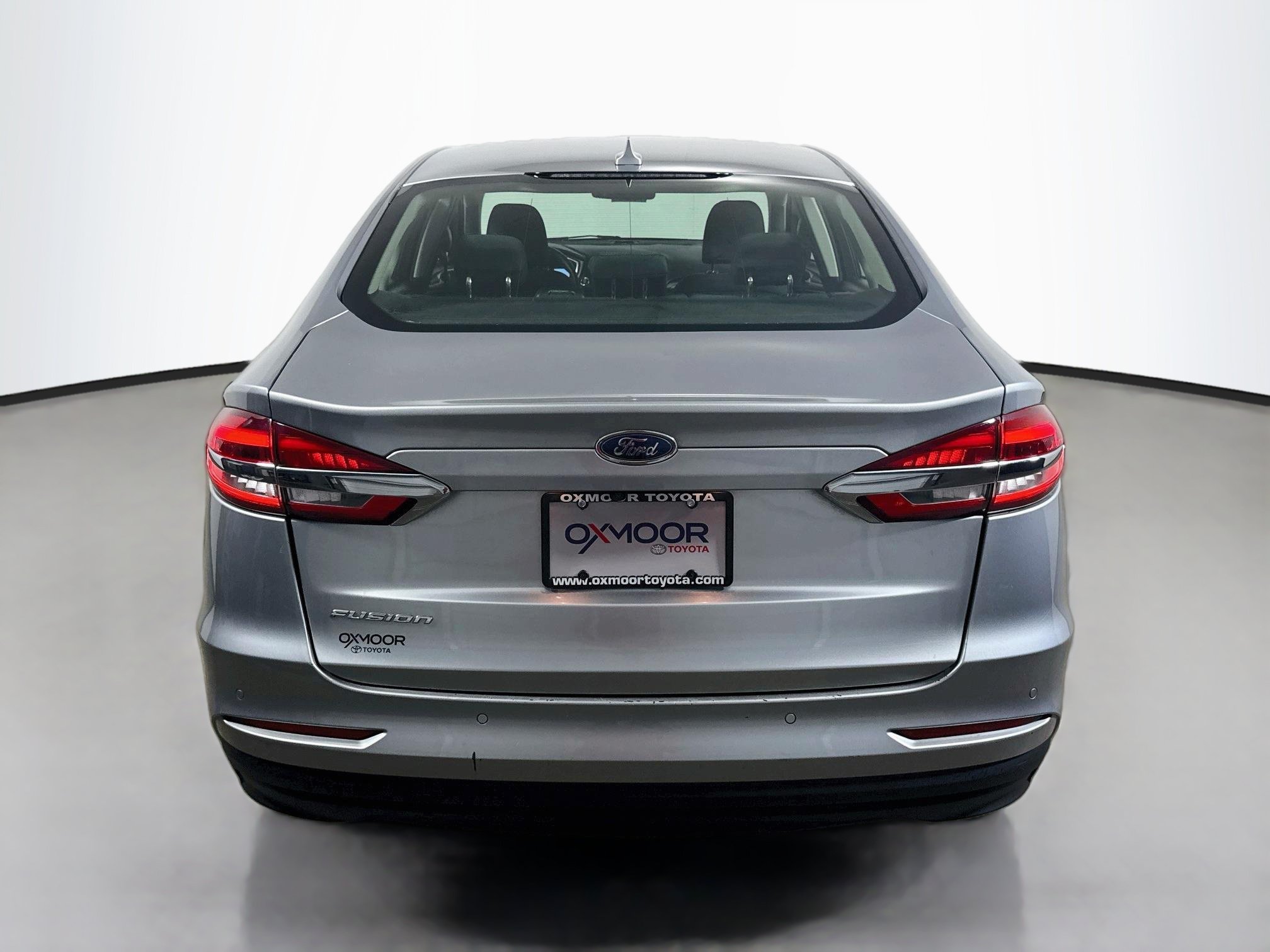 Used 2020 Ford Fusion SE FWD image 6