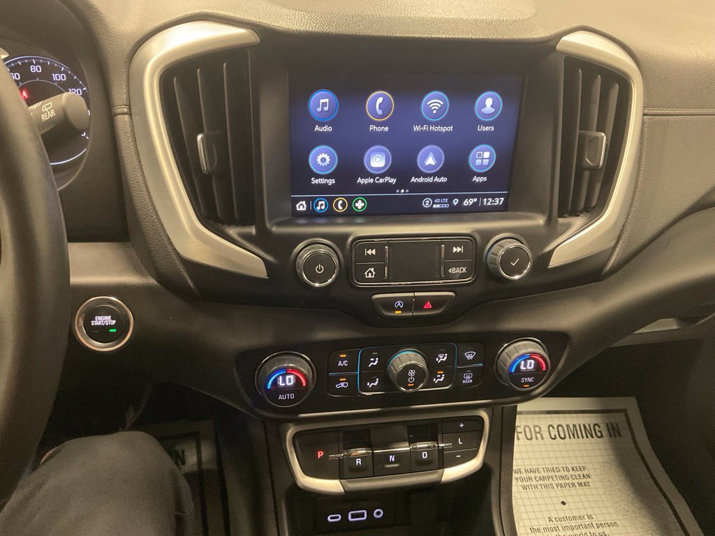 Used 2024 GMC Terrain SLT AWD/4WD image 16