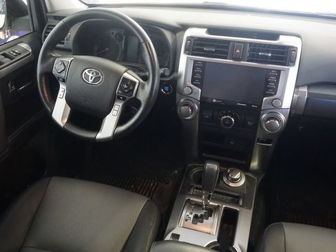 Used 2024 Toyota 4Runner SR5 Premium w/ 4Runner Black Package (TMS) AWD/4WD image 27