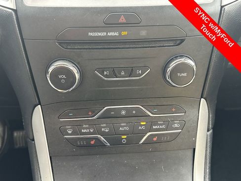 Used 2015 Ford Edge SEL w/ Equipment Group 201A image 5