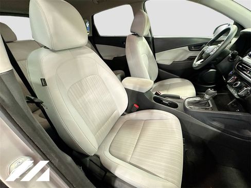 Used 2023 Hyundai Kona SEL w/ Cargo Package image 28