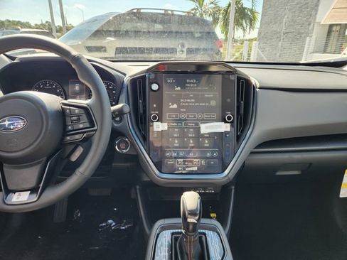 New 2026 Subaru Crosstrek 2.5i Limited w/ Crosstrek Mirror Package AWD/4WD image 12