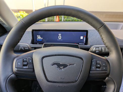 Used 2023 Ford Mustang Mach-E Premium RWD image 26