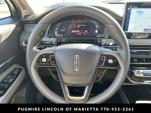 New 2026 Lincoln Corsair Premiere image 24