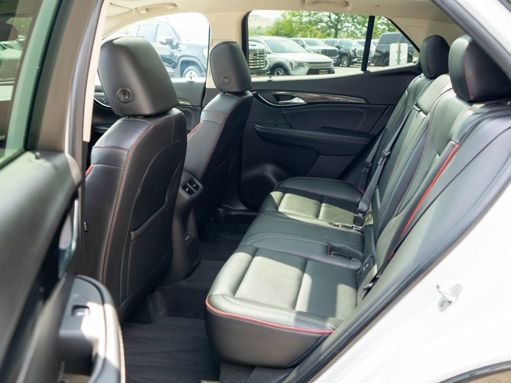 Certified 2023 Buick Envision Essence w/ Technology Package I AWD/4WD image 13