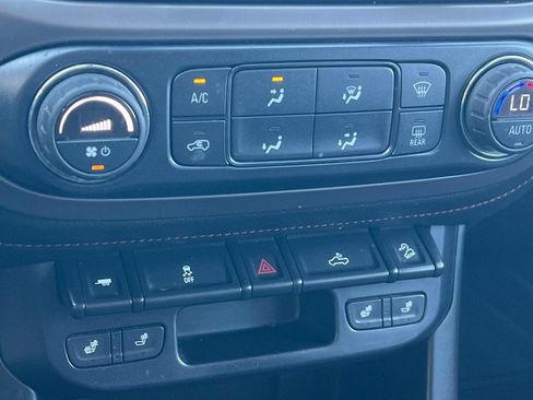 Used 2015 GMC Canyon SLE w/ All-Terrain Package AWD/4WD image 20