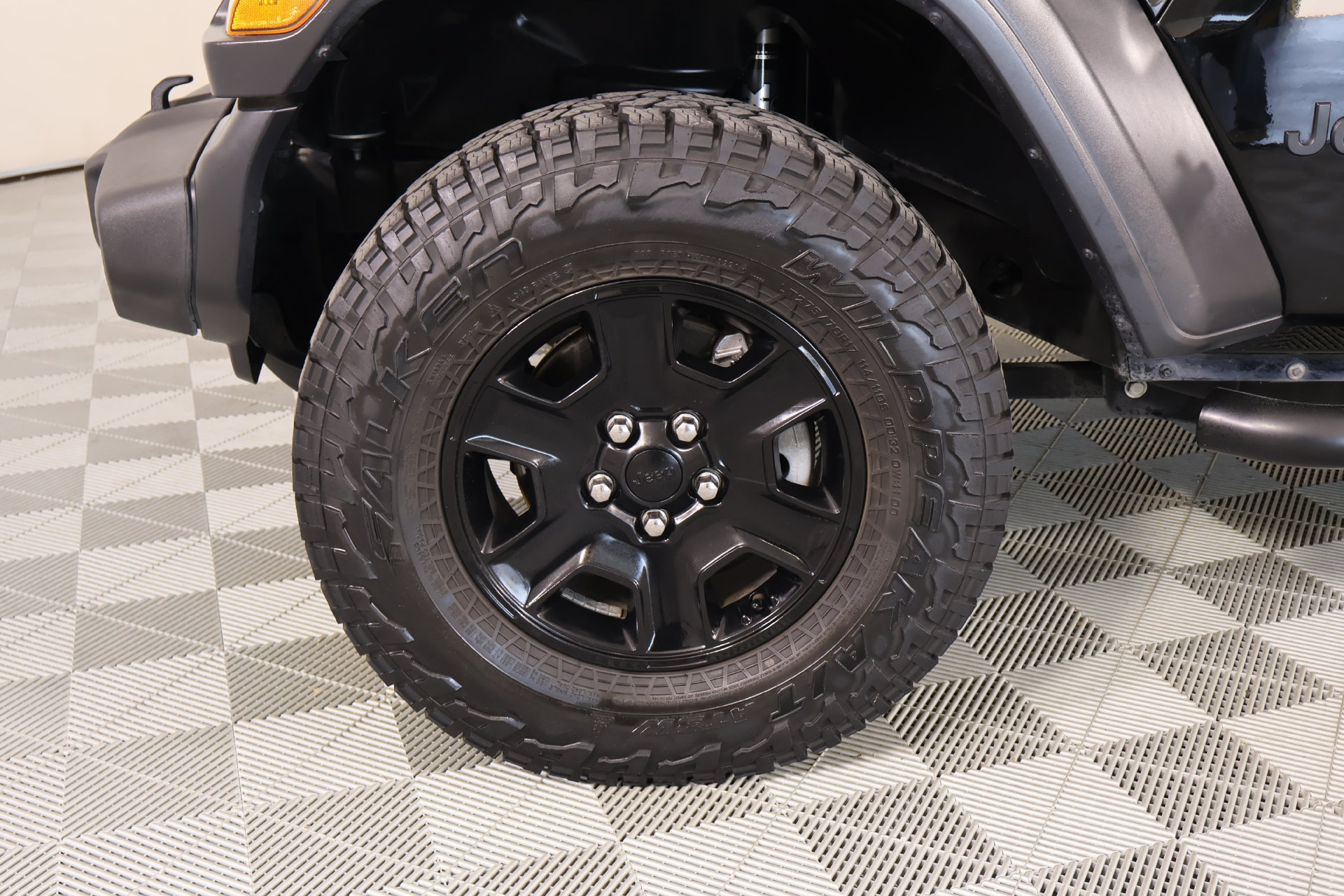 Used 2020 Jeep Wrangler Sport AWD/4WD image 15