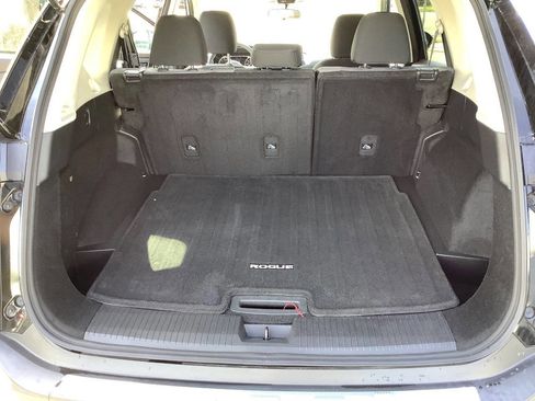 Used 2021 Nissan Rogue SV AWD/4WD image 34