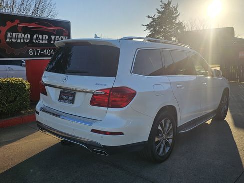 Used 2013 Mercedes-Benz GL 450 4MATIC w/ Premium 2 Pkg image 8