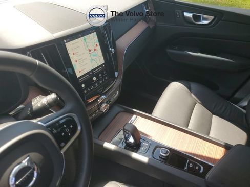 Certified 2024 Volvo XC60 B5 Plus w/ Protection Package Premier AWD/4WD image 22