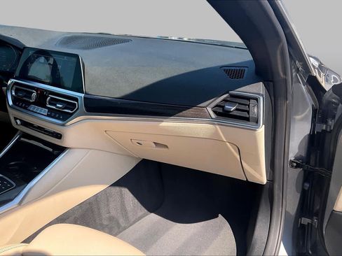 Used 2022 BMW 430i Gran Coupe w/ Premium Package 2 RWD image 17