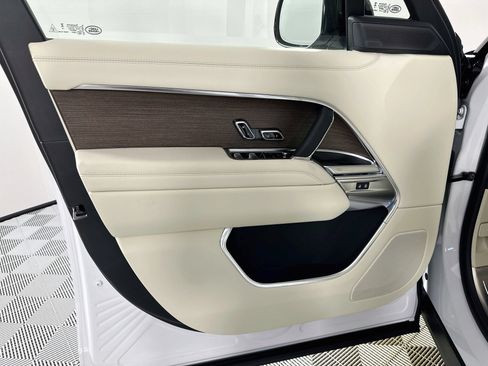 New 2027 Land Rover Range Rover SE AWD/4WD image 14