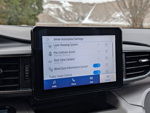 Used 2023 Ford Explorer XLT w/ Equipment Group 202A image 22