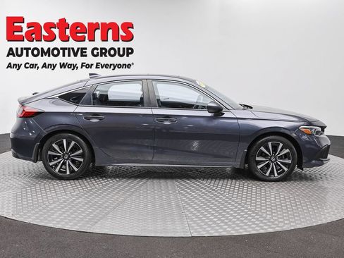 Used 2024 Honda Civic EX-L image 4