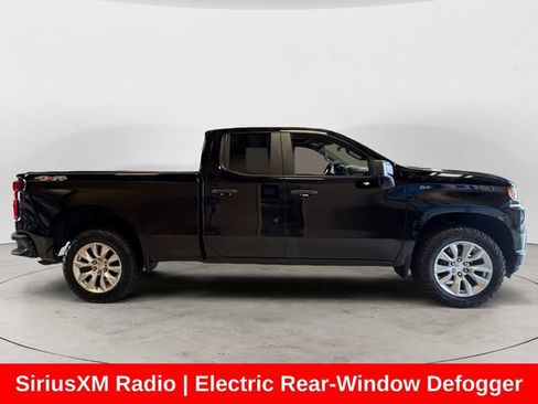 Used 2020 Chevrolet Silverado 1500 Custom w/ Custom Value Package AWD/4WD image 7