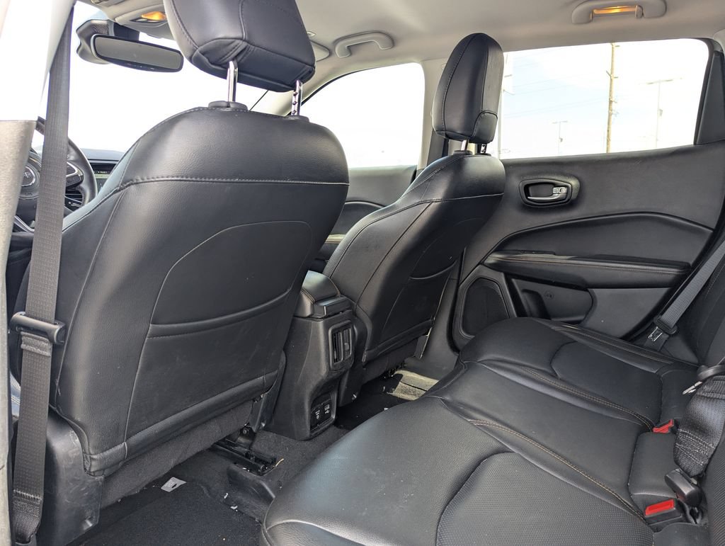 Used 2018 Jeep Compass Limited w/ Navigation Group AWD/4WD image 26