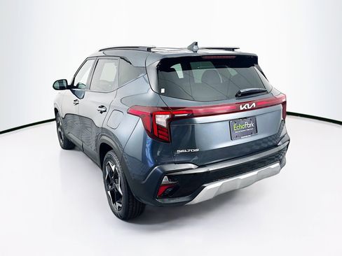 Used 2025 Kia Seltos S image 5