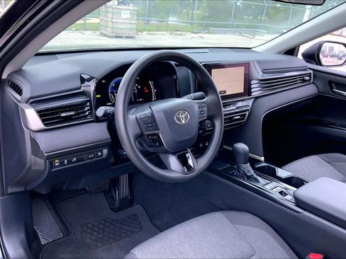 Certified 2026 Toyota Camry LE FWD image 17