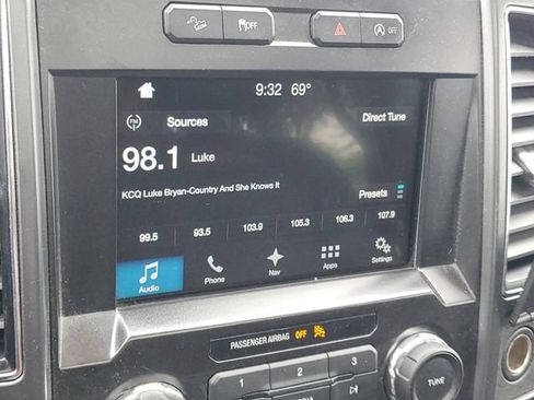 Used 2018 Ford F150 XLT w/ Equipment Group 302A Luxury AWD/4WD image 24
