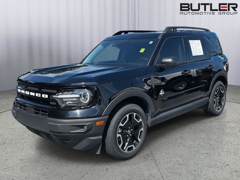 Used 2023 Ford Bronco Sport Outer Banks w/ Tech Package image 1