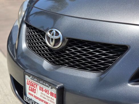 Used 2009 Toyota Corolla LE FWD image 7