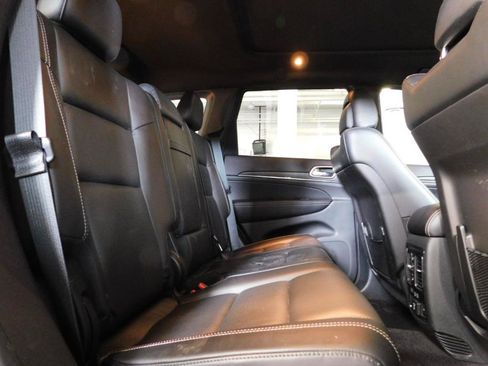 Used 2017 Jeep Grand Cherokee Limited w/ Luxury Group II AWD/4WD image 17